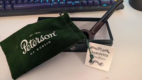 Peterson aran 606 estate pipe - 606,