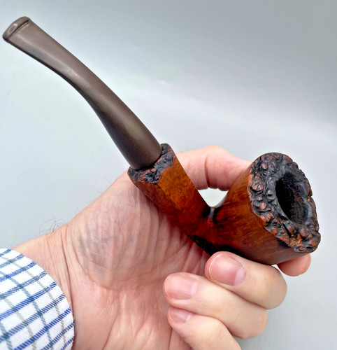 Freehand smoking pipe - , ~