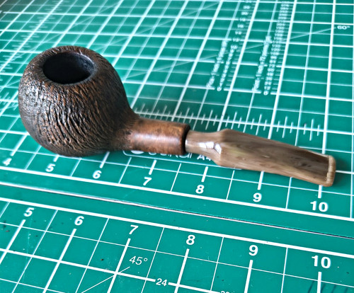 Albin rusticated briar - briar, tobacco